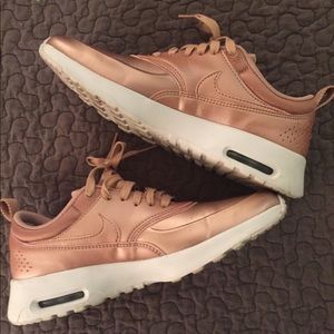 Nike Metallic Air Max Rose Gold
